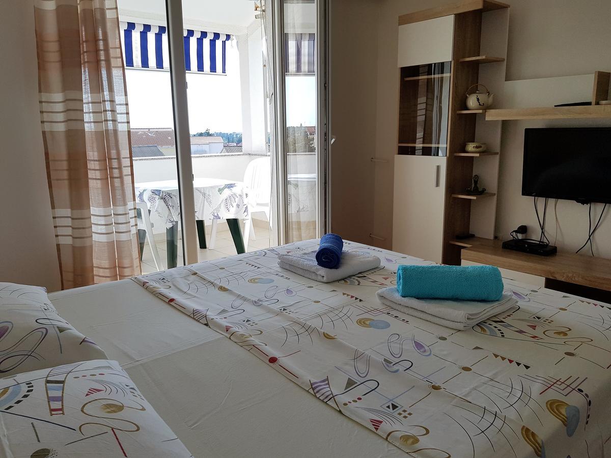 Apartments Monica Novalja Dış mekan fotoğraf